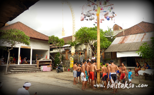 Panjat Pinang (Raja Kuning) 2014-1-17 Br.Kalah