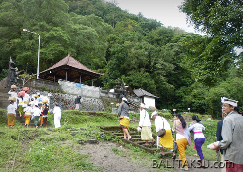 役員旅行ご招待！ 