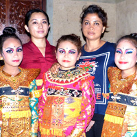 ni putu starini, legong dancer (gunung jati - teges kanginan)